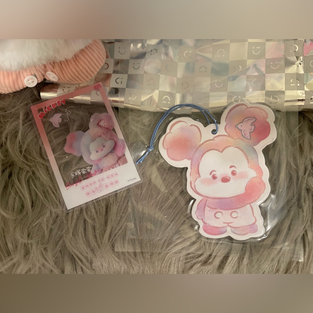 MINISO Mickey, Head in the Clouds “Sunset Glow” - Picture 3 of 4